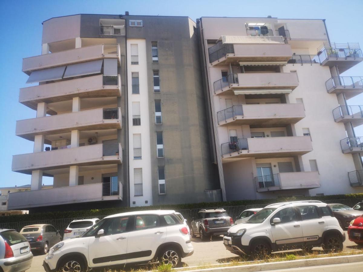 B&B Camera Per Uomini Pescara Eksteriør bilde